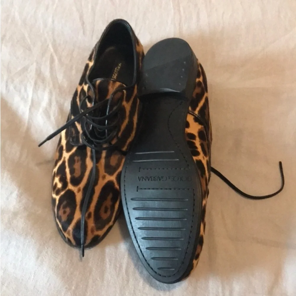 ๐ Dolce & Gabbana Exclusive: Leopard-Print Calf Hair Derby Shoes ๐ - Picture 3 of 5